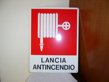 Fornitura e Posa Cartellonistica